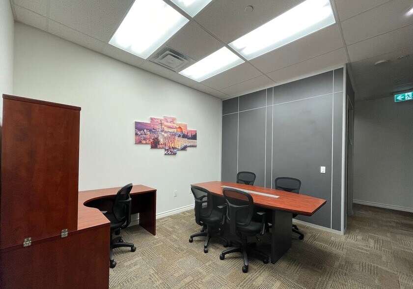 More Photos Of 4763-4789 Yonge St, Toronto Office For Lease