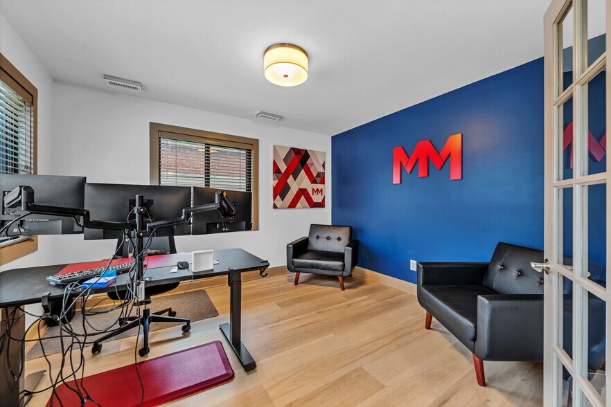 More Photos Of 705 W North St, Raleigh Office Residential For Sale