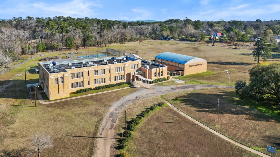 More Photos Of 14905 Oak St, Hosston Schools For Sale