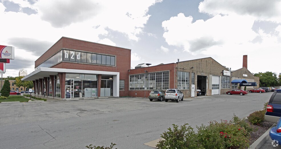 More Photos Of 420 S 1st St, Milwaukee Industrial For Sale