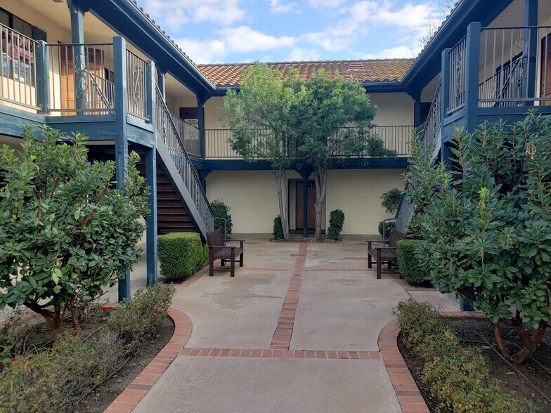 More Photos Of 43020 Black Deer Loop, Temecula Office For Lease