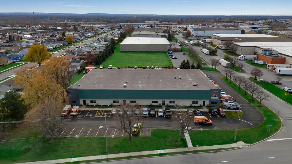 More Photos Of 2575 Broadway, Cheektowaga Warehouse For Sale