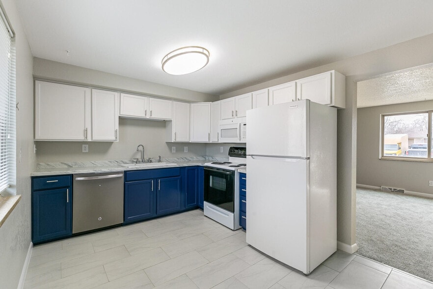 More Photos Of 4510 Everett Ct, Wheat Ridge Apartments For Sale