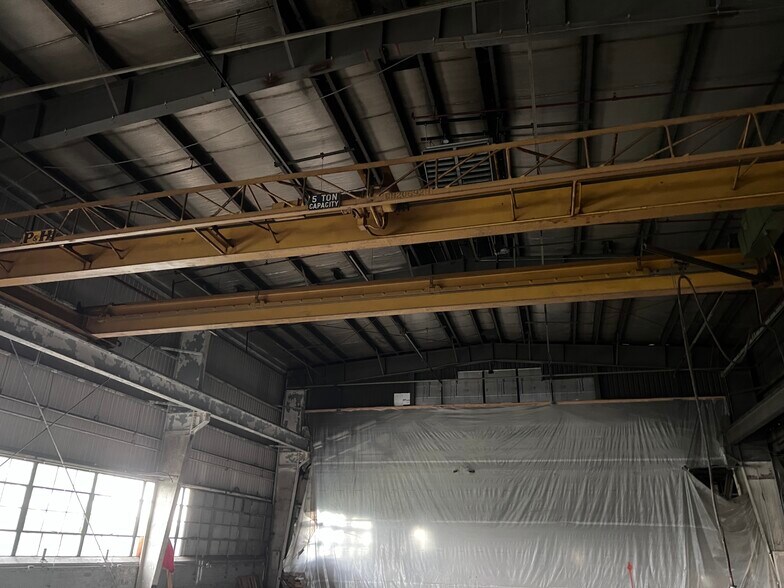 More Photos Of 2316 Jefferson St, Anderson Warehouse For Lease