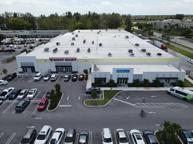 More Photos Of 27455 S Dixie Hwy, Homestead Storefront For Sale