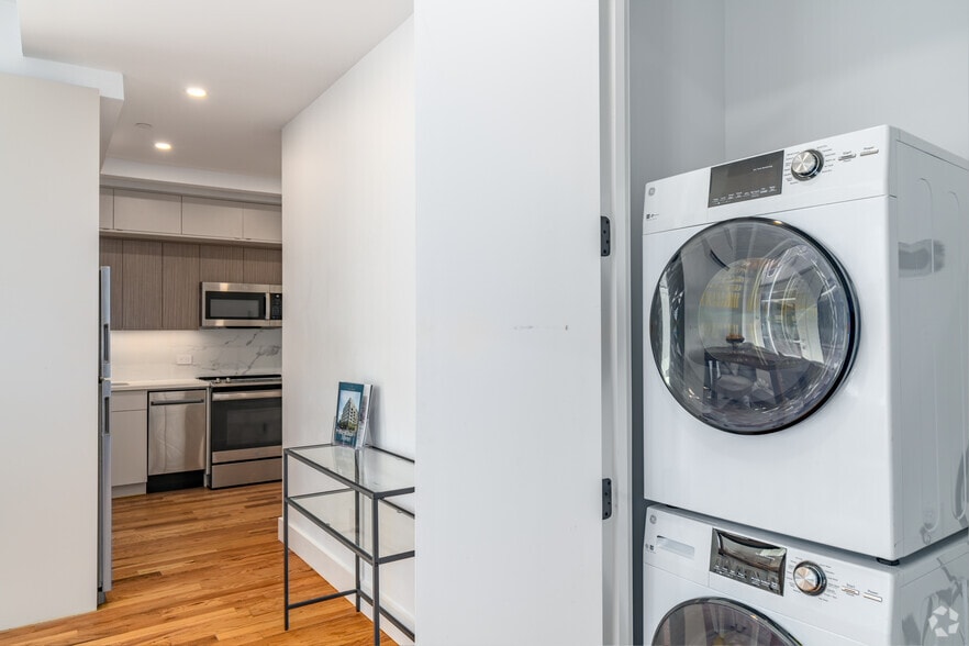 More Photos Of 2715 Fulton St, Brooklyn Apartments For Lease