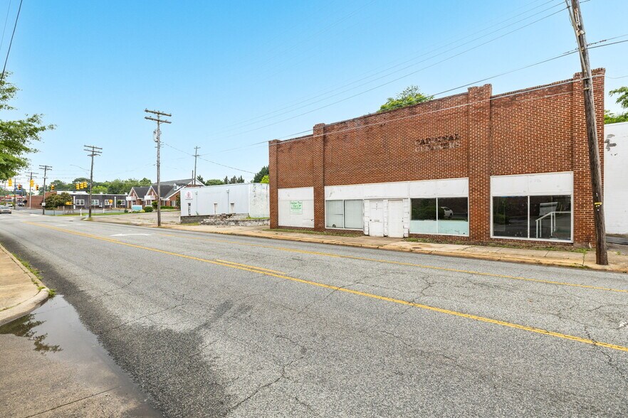 More Photos Of , Reidsville Unknown For Sale