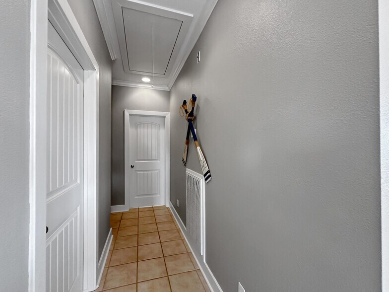 More Photos Of 944 Raymond, Crystal Beach Specialty For Sale