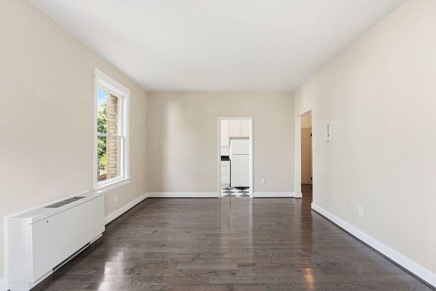 More Photos Of 320 Constitution Ave NE, Washington Apartments For Sale