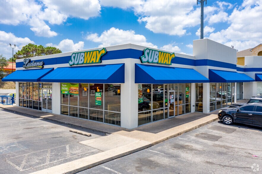 More Photos Of 2424 Babcock Rd, San Antonio Unknown For Lease