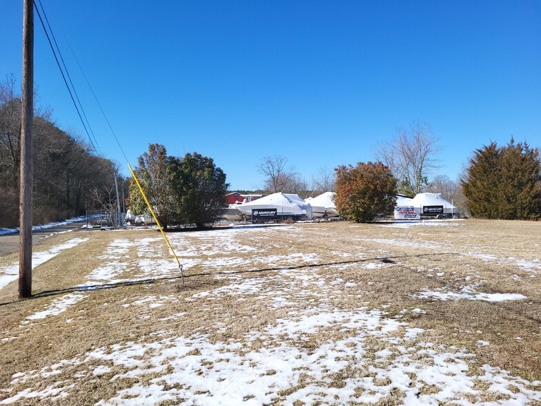 More Photos Of 9649 New Rd, Mcdaniel Marina For Sale