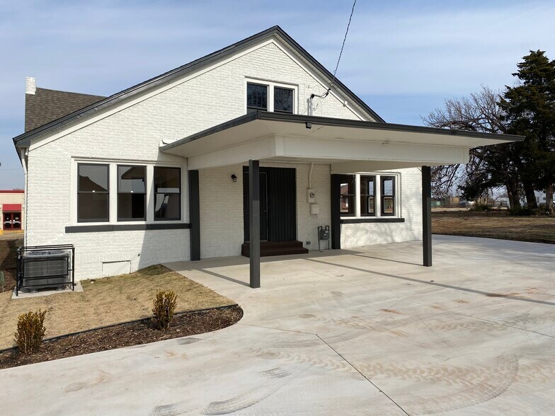 More Photos Of 608 E Eubanks St, Oklahoma City Office For Sale