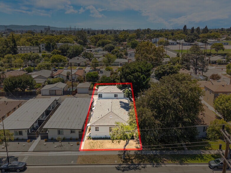 More Photos Of 1515 N Hollywood Way, Burbank Apartments For Sale