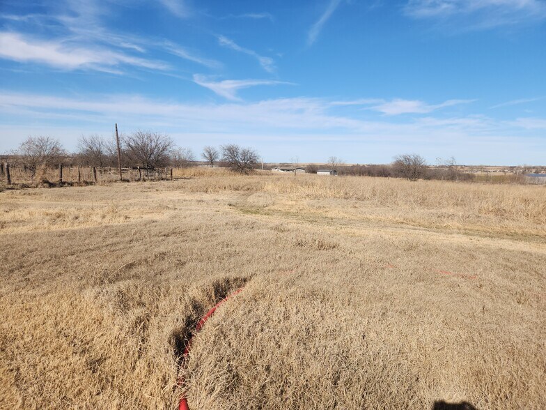 More Photos Of 20868 NE Townley Rd, Marlow Industrial For Sale