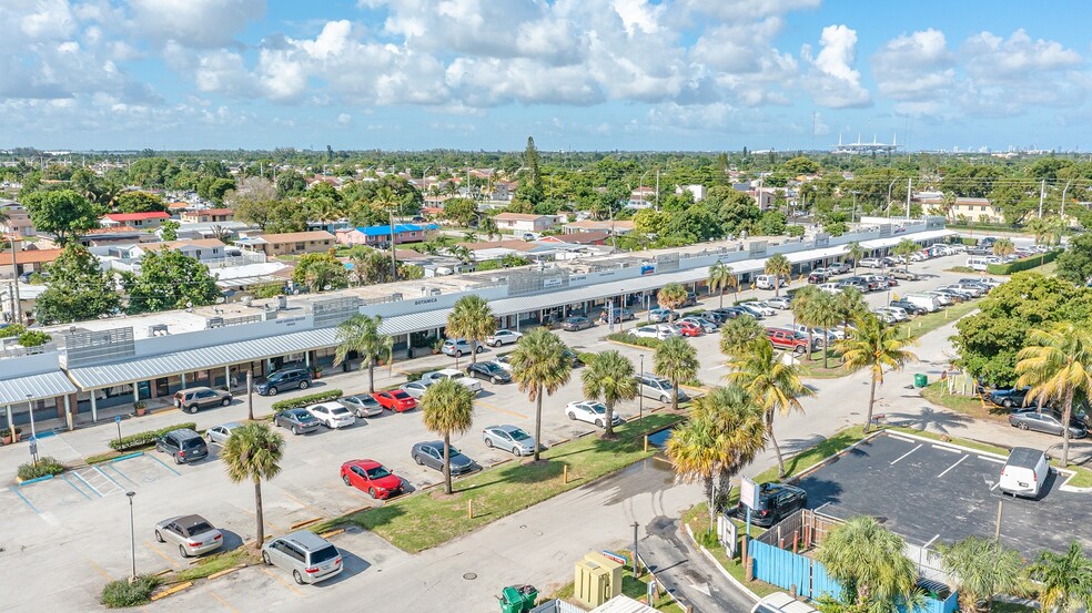 More Photos Of 4705-4773 NW 183rd St, Miami Gardens Unknown For Lease