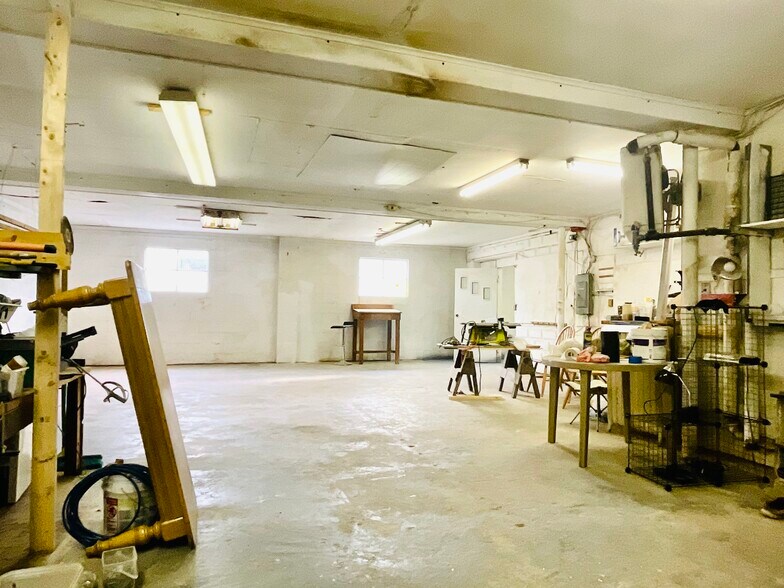 More Photos Of 334 Columbus Ave, Pittsfield Warehouse For Sale