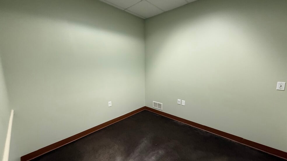 More Photos Of 4379 Easton Ave, Bethlehem Medical For Lease