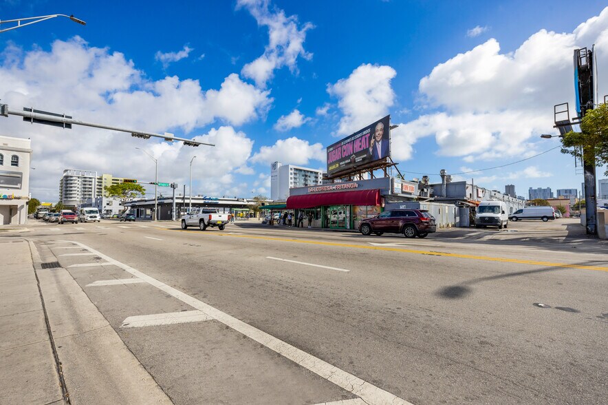 More Photos Of 1164 W Flagler St, Miami Unknown For Lease