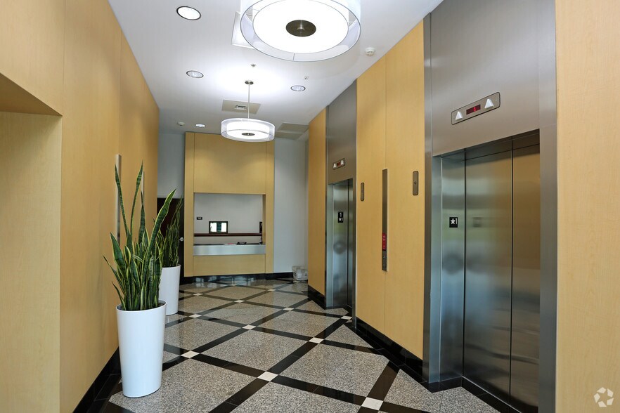 More Photos Of 444 W Railroad Ave, West Palm Beach Office For Lease