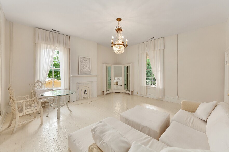 More Photos Of 204 E Deaderick St, Jackson Land For Sale