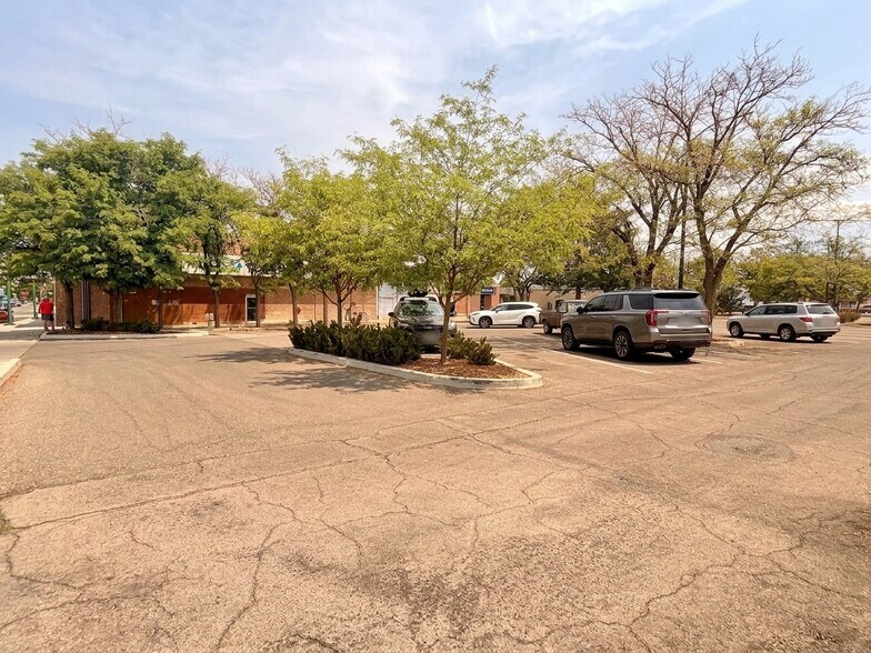 More Photos Of 202 Main Ave S, Twin Falls Coworking Space