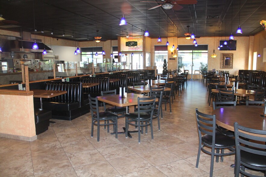 More Photos Of 509 S Illinois Ave, Carbondale Restaurant For Sale