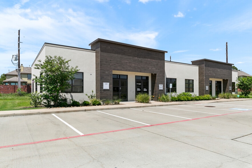 More Photos Of 8118 Fry Rd, Cypress Medical For Lease