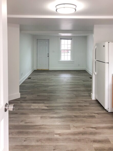 More Photos Of 55 Main St, Garden City Office Residential For Sale