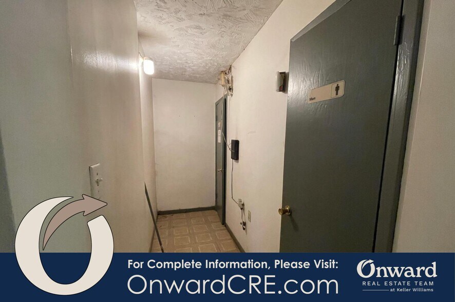 More Photos Of 1037 Industrial Blvd, Hewitt Distribution For Lease