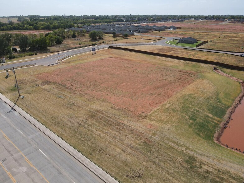 More Photos Of 1001 S Main, Newcastle Land For Sale