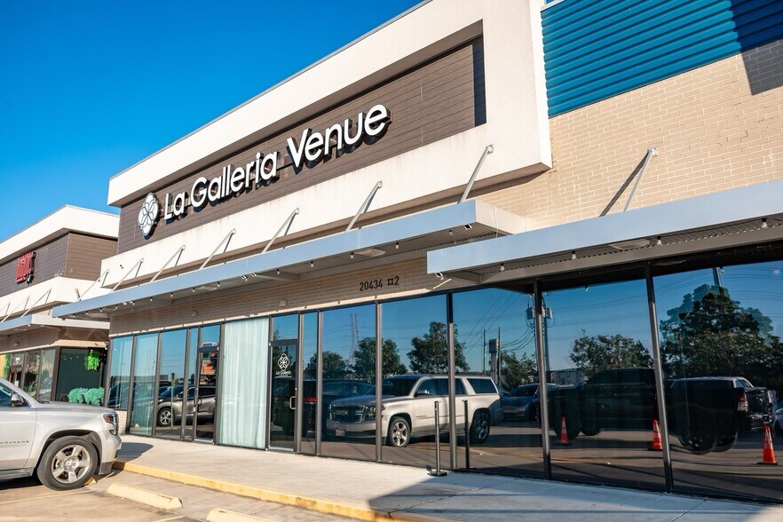 Primary Photo Of 20434 Kuykendahl Rd, Spring Freestanding For Sale