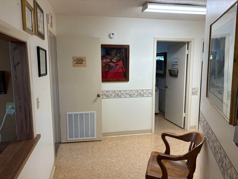 More Photos Of 1900 Nebraska Ave, Fort Pierce Medical For Lease