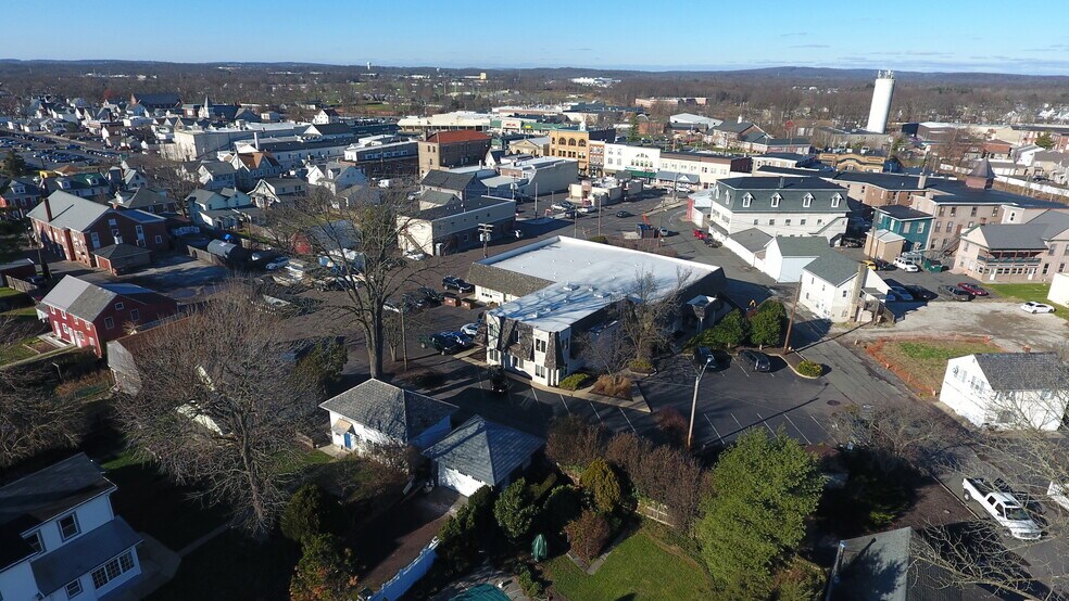 More Photos Of 200 Apple St, Quakertown Medical For Lease