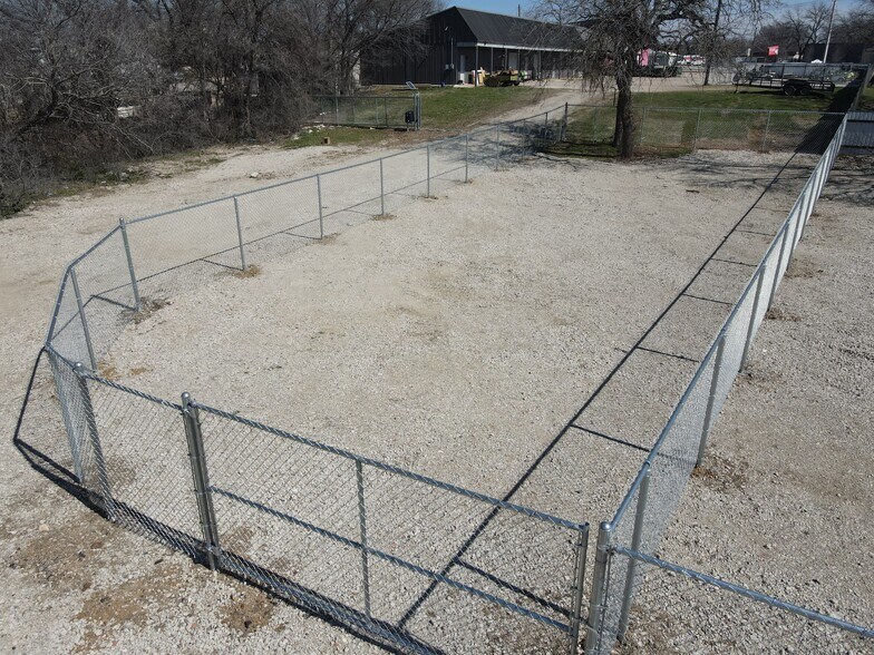 More Photos Of 3310 Fort Worth Dr, Denton Land For Lease