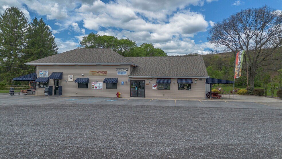 More Photos Of 13524 S Eagle Valley Rd, Tyrone Restaurant For Sale