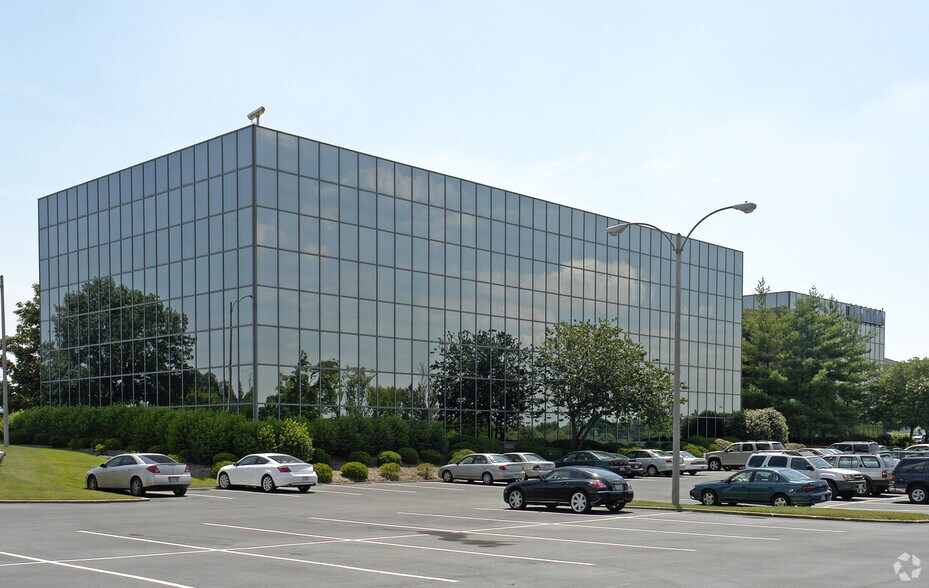 More Photos Of 12115 Lackland Rd, Maryland Heights Office For Lease