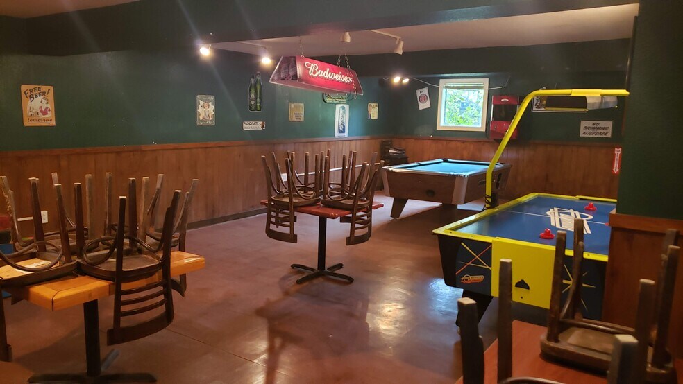 More Photos Of 3746 Mount Pleasant Rd, Sherrills Ford Restaurant For Lease