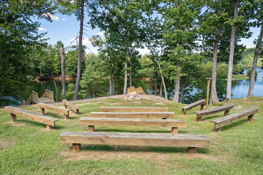 More Photos Of 4100 Adventure Base Rd, Radford Specialty For Sale