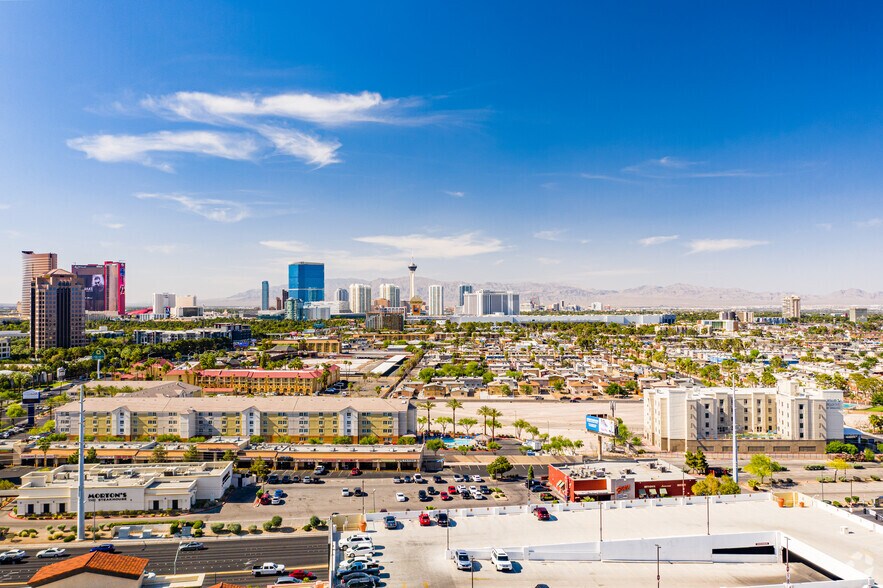 More Photos Of 4000 Paradise Rd, Las Vegas Land For Sale