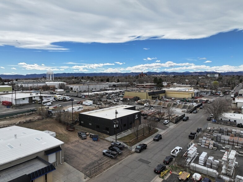 More Photos Of 2192 W College Ave, Englewood Warehouse For Sale
