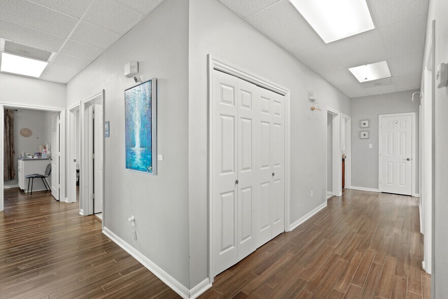 More Photos Of 1618 S Mason Rd, Katy Medical For Sale