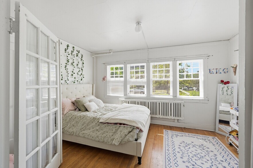 More Photos Of 1090 11th St, Boulder Apartments For Sale