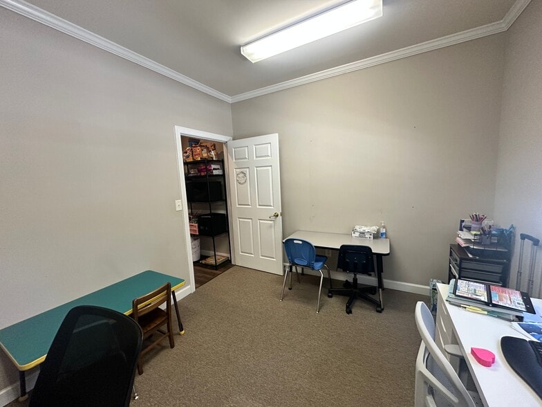 More Photos Of 2450 Atlanta Hwy, Cumming Office For Lease