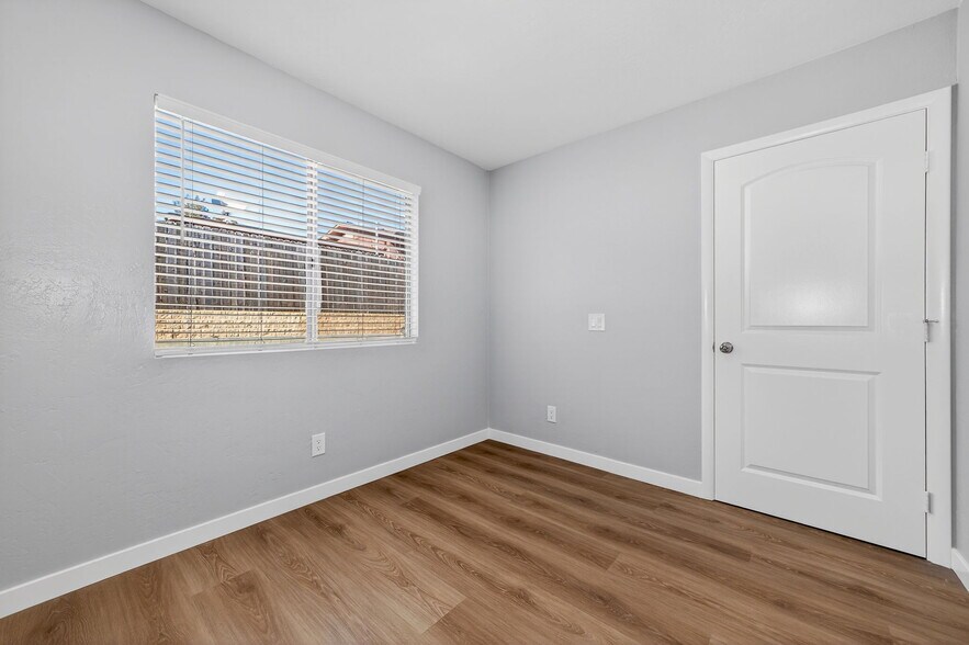 More Photos Of 631 Hillside Ter, Vista Apartments For Sale