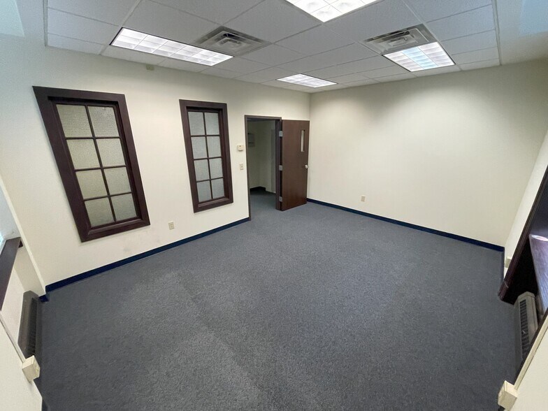 More Photos Of 19 Dove St, Albany Coworking Space