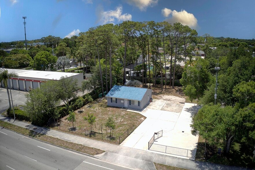 More Photos Of 4736 Lake Worth Rd, Greenacres Office For Sale