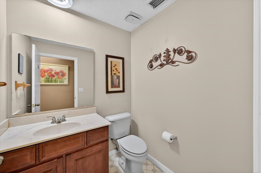More Photos Of 7 W Main St, Apopka Office For Sale