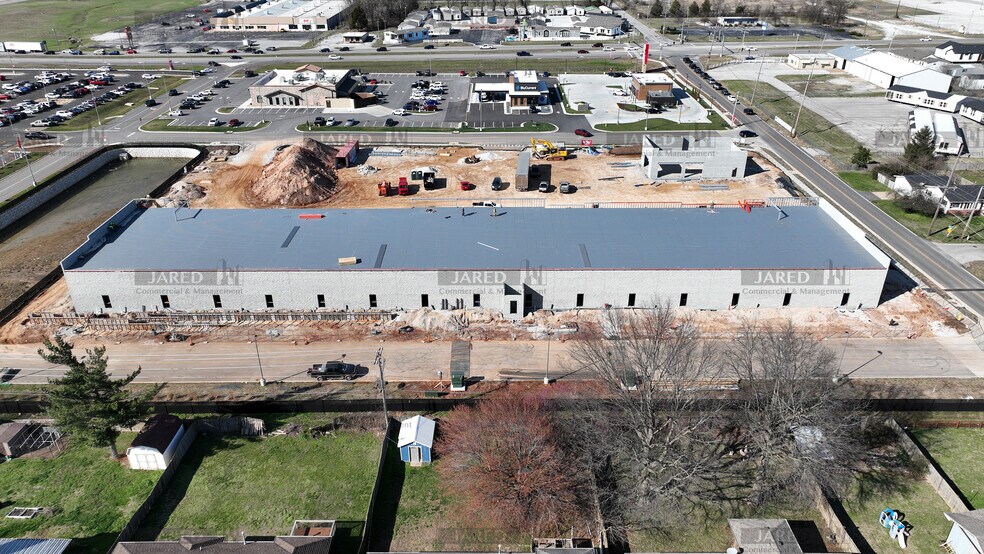 More Photos Of 3444 W Sunshine St, Springfield Storefront For Lease