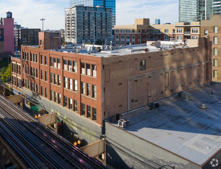 More Photos Of 650 W Lake St, Chicago Loft Creative Space For Lease