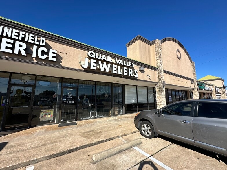 More Photos Of 2230-2260 Fm-1092, Missouri City Unknown For Lease